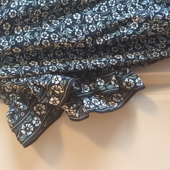 Max Studio Size M Floral Blouse NWT - Picture 5 of 6